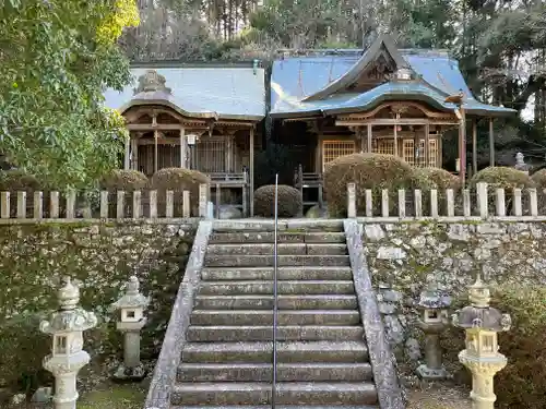 新宮神社の本殿