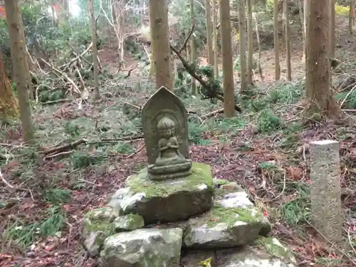 延暦寺 根本中堂の仏像