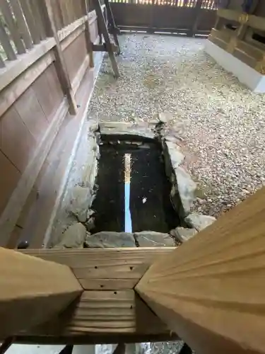 宝登山神社の{uncategorized: "未分類", other: "その他", undefined: "問題あり", building: "その他建物", grave: "お墓", sacred_gate: "鳥居", guardian: "狛犬", statue: "像", buddha: "仏像", history: "歴史", nature: "自然", garden: "庭園", animal: "動物", pagoda: "塔", temizu: "手水舎", mountain_gate: "山門・神門", sanctuary: "本殿・本堂", subordinate: "末社・摂社", art: "芸術", scenery: "景色", jizo: "地蔵", ema: "絵馬", goshuin: "御朱印", omikuji: "おみくじ", items: "授与品その他", amulet: "お守り", goshuincho: "御朱印帳", eats: "食事", festival: "お祭り", votive_dance: "神楽", shichigosan: "七五三参", wedding: "結婚式", experience: "体験その他", initially: "初詣", around: "周辺", anti_infection: "感染症対策"}