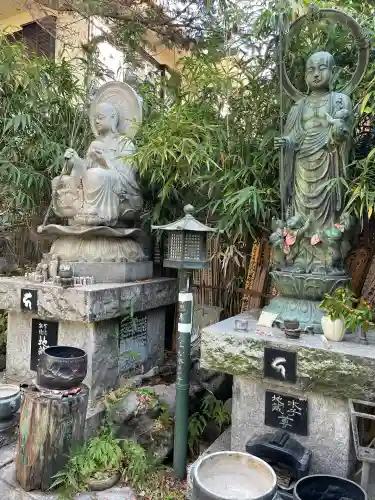玉眞院玉川大師(東京都)