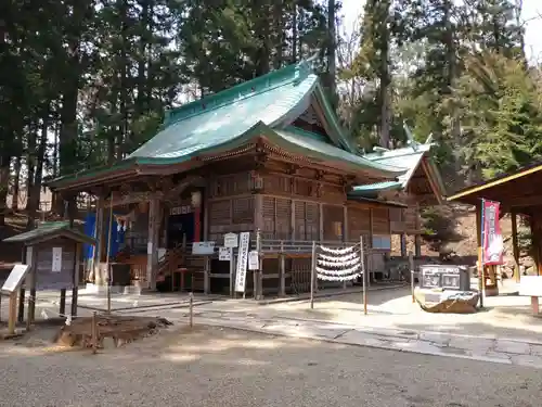 熊野神社の本殿