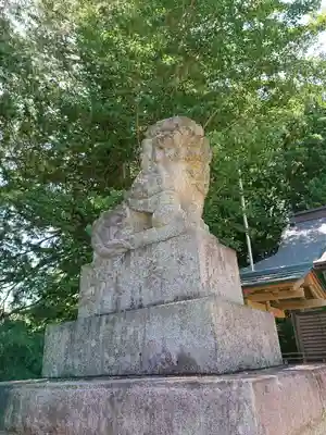 八雲神社の狛犬