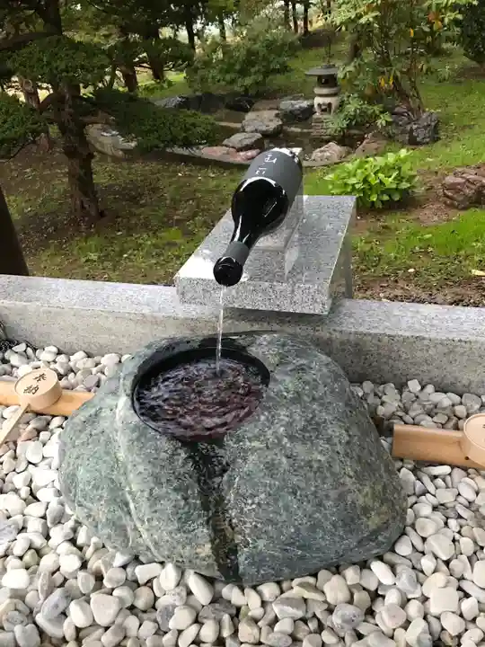 仁木神社の手水舎