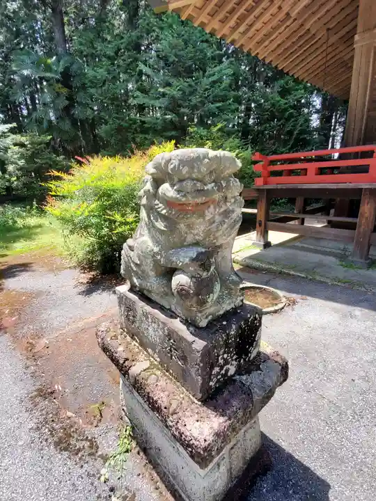 高龗神社の狛犬