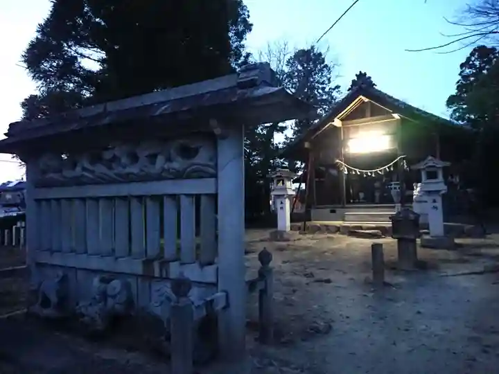 河俣下神社(一色川俣)のその他建物