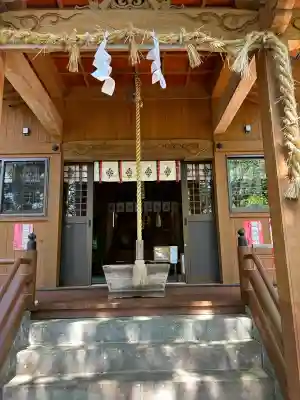 堤雄神社の{uncategorized: "未分類", other: "その他", undefined: "問題あり", building: "その他建物", grave: "お墓", sacred_gate: "鳥居", guardian: "狛犬", statue: "像", buddha: "仏像", history: "歴史", nature: "自然", garden: "庭園", animal: "動物", pagoda: "塔", temizu: "手水舎", mountain_gate: "山門・神門", sanctuary: "本殿・本堂", subordinate: "末社・摂社", art: "芸術", scenery: "景色", jizo: "地蔵", ema: "絵馬", goshuin: "御朱印", omikuji: "おみくじ", items: "授与品その他", amulet: "お守り", goshuincho: "御朱印帳", eats: "食事", festival: "お祭り", votive_dance: "神楽", shichigosan: "七五三参", wedding: "結婚式", experience: "体験その他", initially: "初詣", around: "周辺", anti_infection: "感染症対策"}