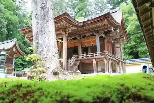 奥石神社の本殿