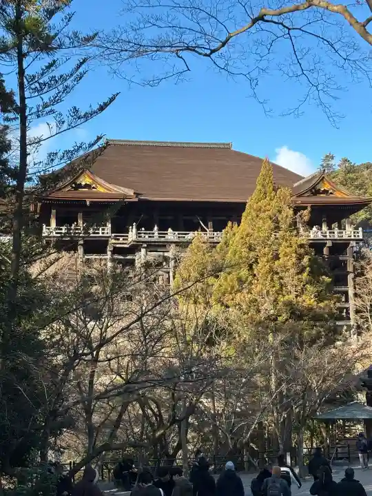 清水寺の{uncategorized: "未分類", other: "その他", undefined: "問題あり", building: "その他建物", grave: "お墓", sacred_gate: "鳥居", guardian: "狛犬", statue: "像", buddha: "仏像", history: "歴史", nature: "自然", garden: "庭園", animal: "動物", pagoda: "塔", temizu: "手水舎", mountain_gate: "山門・神門", sanctuary: "本殿・本堂", subordinate: "末社・摂社", art: "芸術", scenery: "景色", jizo: "地蔵", ema: "絵馬", goshuin: "御朱印", omikuji: "おみくじ", items: "授与品その他", amulet: "お守り", goshuincho: "御朱印帳", eats: "食事", festival: "お祭り", votive_dance: "神楽", shichigosan: "七五三参", wedding: "結婚式", experience: "体験その他", initially: "初詣", around: "周辺", anti_infection: "感染症対策"}
