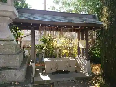 神明神社の手水舎