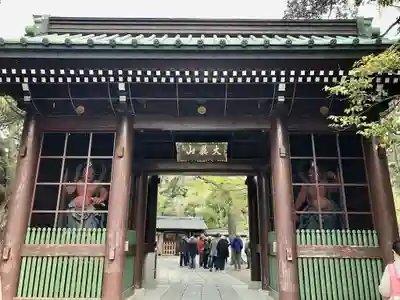 高徳院の山門・神門