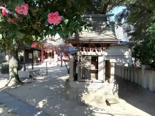 柏諏訪神社の末社・摂社