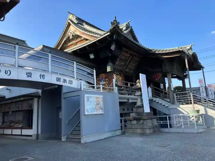 成田山川越別院の本殿・本堂