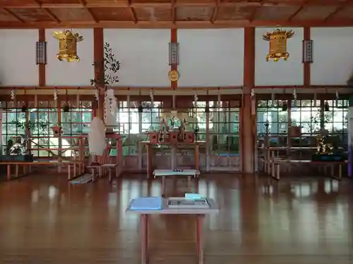 鏡山神社の本殿・本堂
