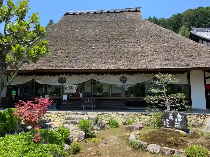 禅定寺の本殿・本堂