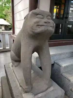鎧神社の狛犬