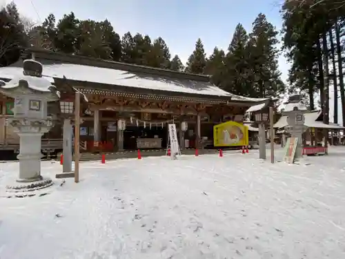 櫛引八幡宮の本殿