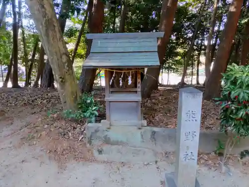 大岡白山神社の末社・摂社