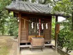 上中居諏訪神社の末社