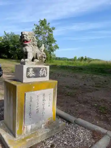 計呂地神社の狛犬