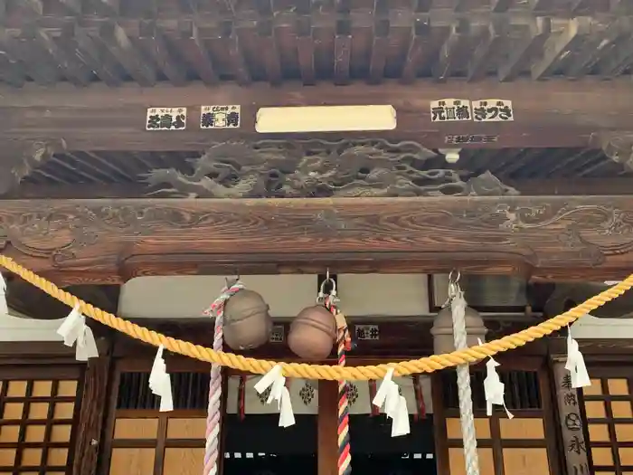 氷川八幡神社の本殿