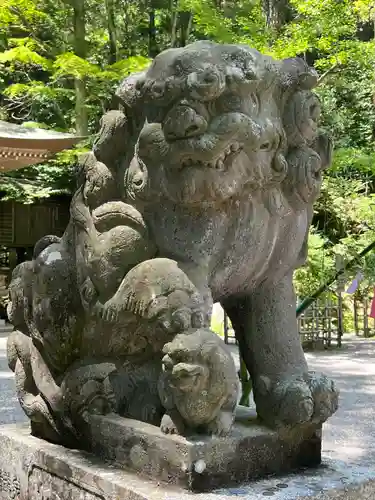 宝登山神社の狛犬