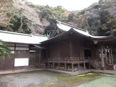 洲崎神社の本殿・本堂