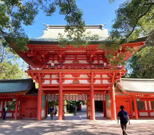 武蔵一宮氷川神社の山門