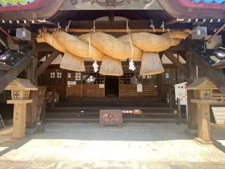 出雲大社石見分祠の{uncategorized: "未分類", other: "その他", undefined: "問題あり", building: "その他建物", grave: "お墓", sacred_gate: "鳥居", guardian: "狛犬", statue: "像", buddha: "仏像", history: "歴史", nature: "自然", garden: "庭園", animal: "動物", pagoda: "塔", temizu: "手水舎", mountain_gate: "山門・神門", sanctuary: "本殿・本堂", subordinate: "末社・摂社", art: "芸術", scenery: "景色", jizo: "地蔵", ema: "絵馬", goshuin: "御朱印", omikuji: "おみくじ", items: "授与品その他", amulet: "お守り", goshuincho: "御朱印帳", eats: "食事", festival: "お祭り", votive_dance: "神楽", shichigosan: "七五三参", wedding: "結婚式", experience: "体験その他", initially: "初詣", around: "周辺", anti_infection: "感染症対策"}