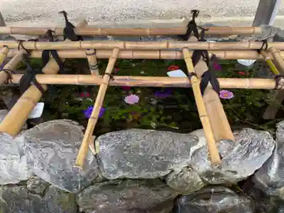 砥鹿神社(里宮)の手水舎