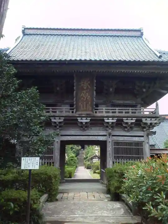 根本寺の山門・神門