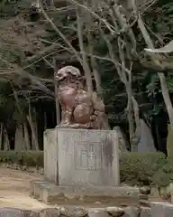 岡山縣護國神社の狛犬