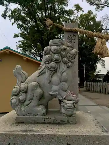 布忍神社の狛犬