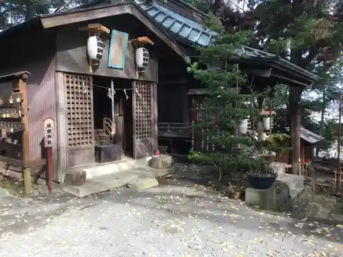 大稲荷神社の末社