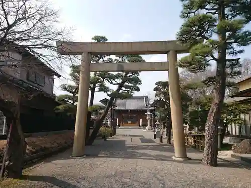 城南神社の鳥居