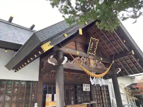 西野神社の本殿