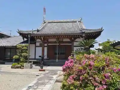 寿宝寺の本殿