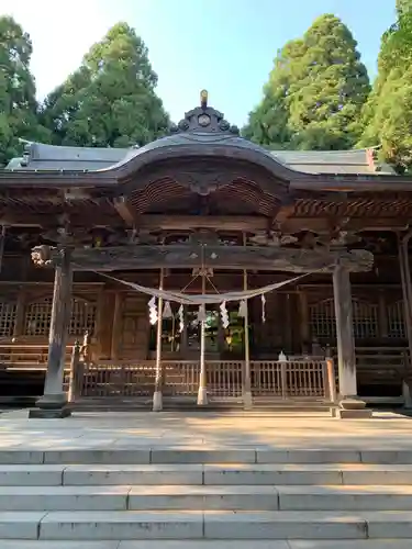 彌高神社の本殿