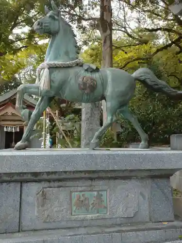 曩祖八幡宮の狛犬