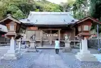 諏訪神社の本殿・本堂