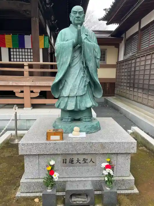 正覚寺の{uncategorized: "未分類", other: "その他", undefined: "問題あり", building: "その他建物", grave: "お墓", sacred_gate: "鳥居", guardian: "狛犬", statue: "像", buddha: "仏像", history: "歴史", nature: "自然", garden: "庭園", animal: "動物", pagoda: "塔", temizu: "手水舎", mountain_gate: "山門・神門", sanctuary: "本殿・本堂", subordinate: "末社・摂社", art: "芸術", scenery: "景色", jizo: "地蔵", ema: "絵馬", goshuin: "御朱印", omikuji: "おみくじ", items: "授与品その他", amulet: "お守り", goshuincho: "御朱印帳", eats: "食事", festival: "お祭り", votive_dance: "神楽", shichigosan: "七五三参", wedding: "結婚式", experience: "体験その他", initially: "初詣", around: "周辺", anti_infection: "感染症対策"}