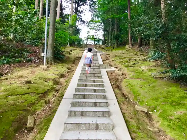 旦飯野神社のその他建物