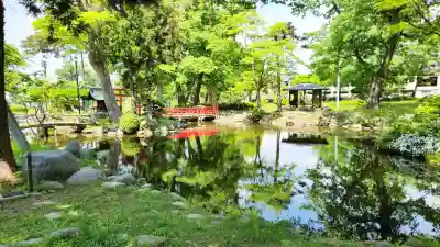 出羽国分寺薬師堂の{uncategorized: "未分類", other: "その他", undefined: "問題あり", building: "その他建物", grave: "お墓", sacred_gate: "鳥居", guardian: "狛犬", statue: "像", buddha: "仏像", history: "歴史", nature: "自然", garden: "庭園", animal: "動物", pagoda: "塔", temizu: "手水舎", mountain_gate: "山門・神門", sanctuary: "本殿・本堂", subordinate: "末社・摂社", art: "芸術", scenery: "景色", jizo: "地蔵", ema: "絵馬", goshuin: "御朱印", omikuji: "おみくじ", items: "授与品その他", amulet: "お守り", goshuincho: "御朱印帳", eats: "食事", festival: "お祭り", votive_dance: "神楽", shichigosan: "七五三参", wedding: "結婚式", experience: "体験その他", initially: "初詣", around: "周辺", anti_infection: "感染症対策"}