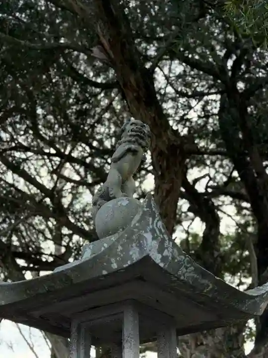 湊八坂神社の{uncategorized: "未分類", other: "その他", undefined: "問題あり", building: "その他建物", grave: "お墓", sacred_gate: "鳥居", guardian: "狛犬", statue: "像", buddha: "仏像", history: "歴史", nature: "自然", garden: "庭園", animal: "動物", pagoda: "塔", temizu: "手水舎", mountain_gate: "山門・神門", sanctuary: "本殿・本堂", subordinate: "末社・摂社", art: "芸術", scenery: "景色", jizo: "地蔵", ema: "絵馬", goshuin: "御朱印", omikuji: "おみくじ", items: "授与品その他", amulet: "お守り", goshuincho: "御朱印帳", eats: "食事", festival: "お祭り", votive_dance: "神楽", shichigosan: "七五三参", wedding: "結婚式", experience: "体験その他", initially: "初詣", around: "周辺", anti_infection: "感染症対策"}