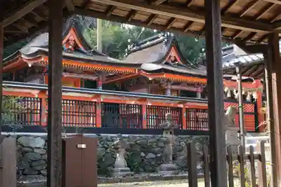 丹生官省符神社の本殿・本堂