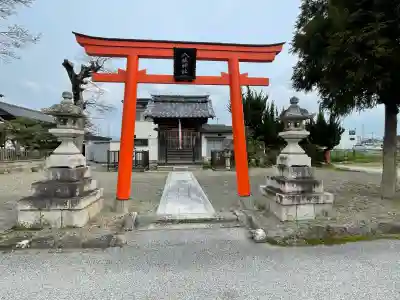 八坂神社の{uncategorized: "未分類", other: "その他", undefined: "問題あり", building: "その他建物", grave: "お墓", sacred_gate: "鳥居", guardian: "狛犬", statue: "像", buddha: "仏像", history: "歴史", nature: "自然", garden: "庭園", animal: "動物", pagoda: "塔", temizu: "手水舎", mountain_gate: "山門・神門", sanctuary: "本殿・本堂", subordinate: "末社・摂社", art: "芸術", scenery: "景色", jizo: "地蔵", ema: "絵馬", goshuin: "御朱印", omikuji: "おみくじ", items: "授与品その他", amulet: "お守り", goshuincho: "御朱印帳", eats: "食事", festival: "お祭り", votive_dance: "神楽", shichigosan: "七五三参", wedding: "結婚式", experience: "体験その他", initially: "初詣", around: "周辺", anti_infection: "感染症対策"}