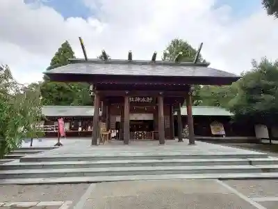 射水神社の本殿・本堂