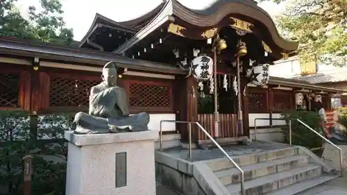 晴明神社の像