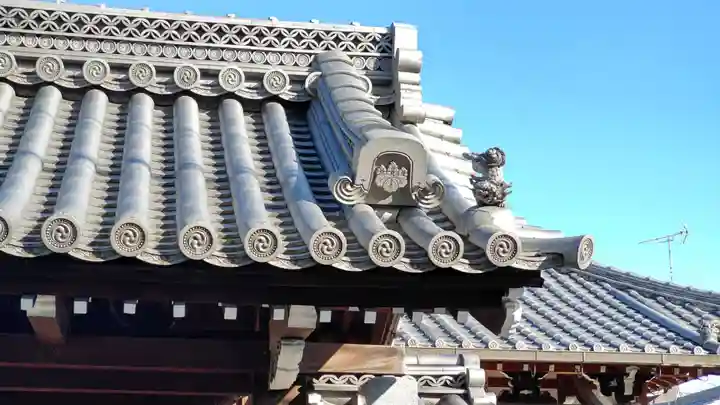 来迎寺の本殿・本堂