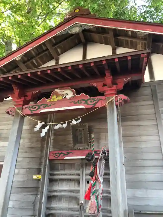 二子石稲荷神社の本殿・本堂