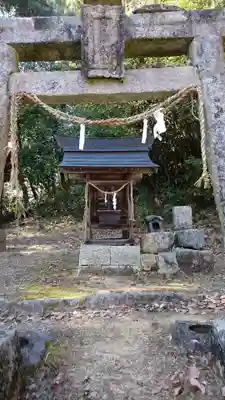 鴨布勢神社の本殿・本堂